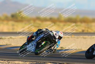 media/Nov-17-2024-CVMA (Sun) [[1fec520723]]/Race 18-Supersport Middleweight/